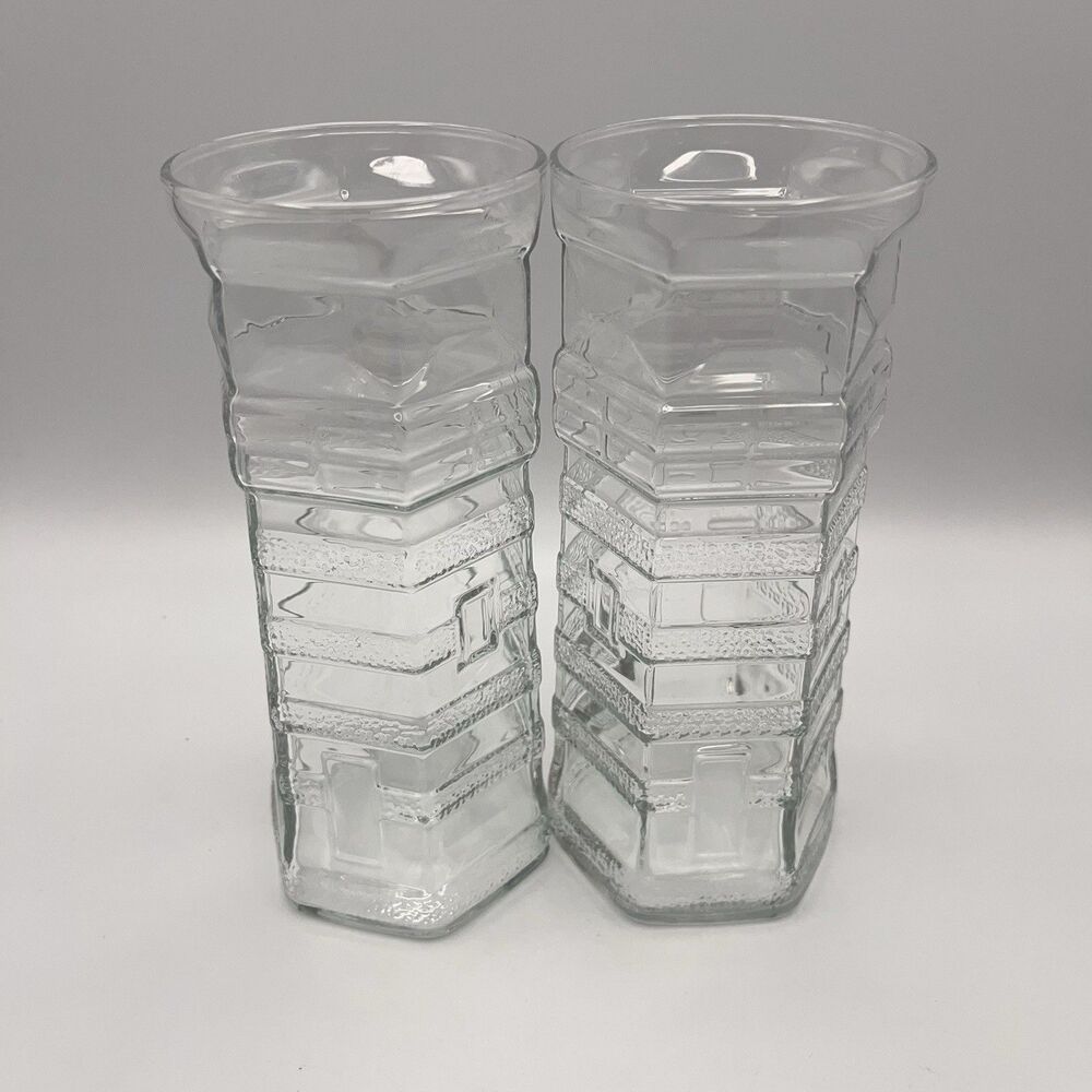 Red Lobster Light House Collectible Glassware 14.5 oz Set Of 2